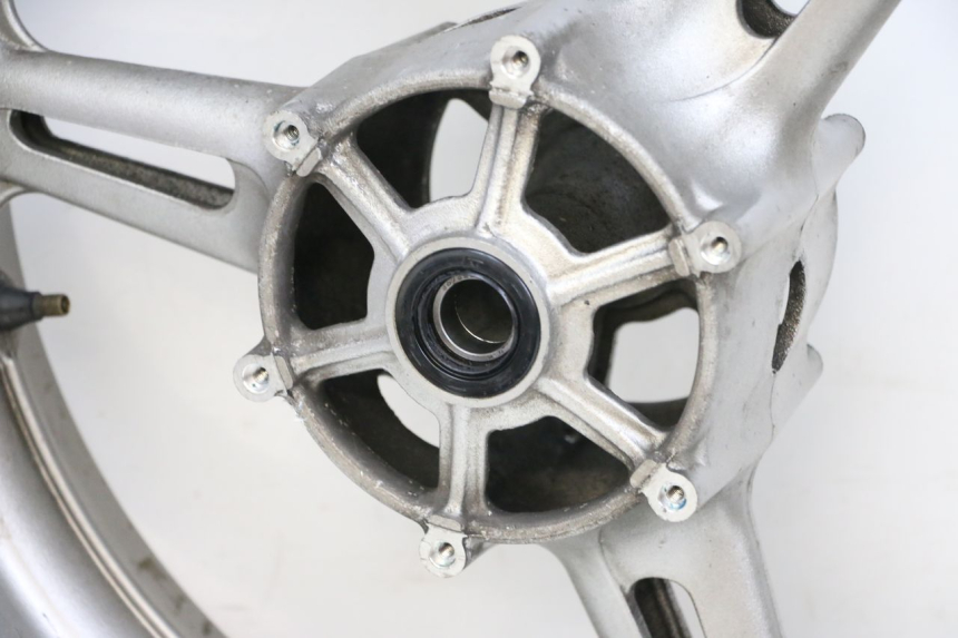 photo de CERCHIO ANTERIORE YAMAHA FJR ABS 1300 (2006 - 2012) - Focus sulla struttura