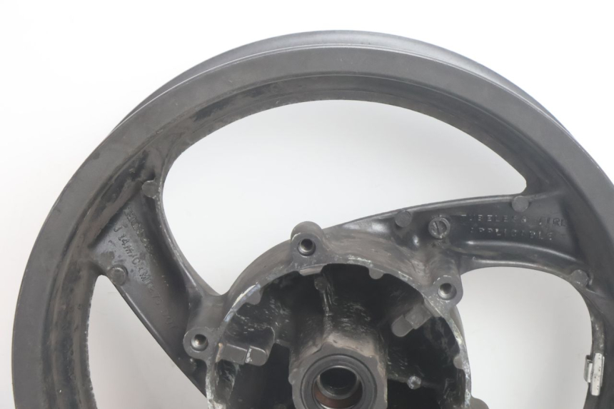 photo de CERCHIO ANTERIORE HONDA FJS SILVER WING SILVERWING 400 (2005 - 2008) - Ricambio usato controllato