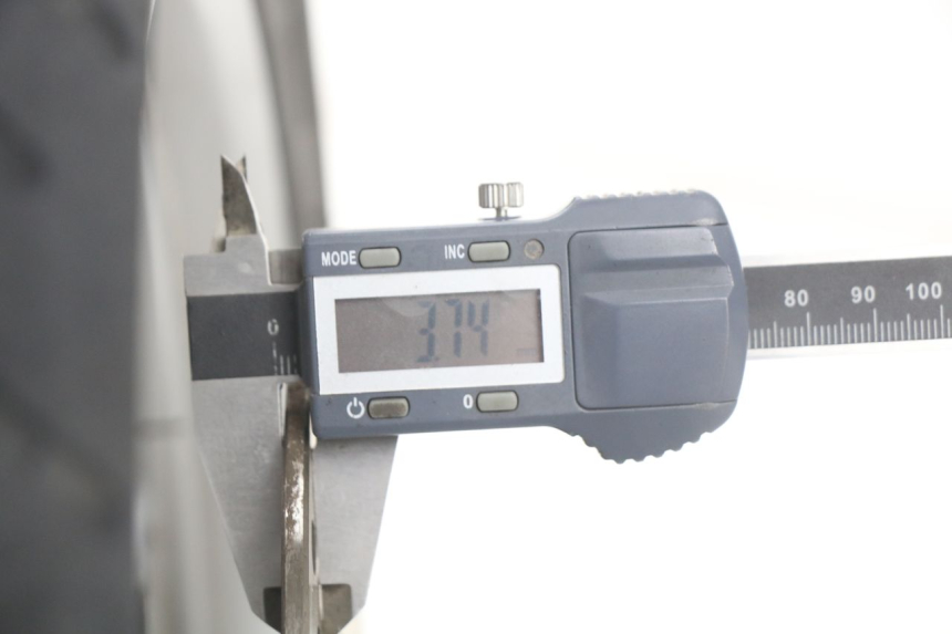 photo de CERCHIO ANTERIORE MBK FLIPPER 115 (2013 - 2017) - Dettagli dei punti di fissaggio