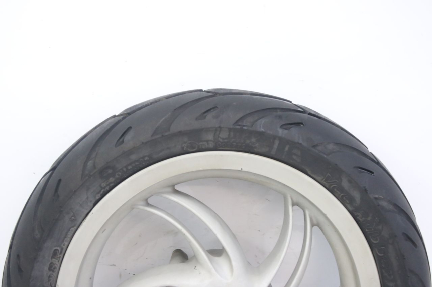 photo de CERCHIO ANTERIORE PIAGGIO FLY 4T 50 (2013 - 2017) - Zoom sui componenti