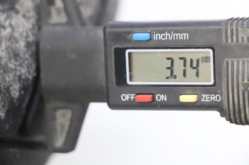 photo de CERCHIO ANTERIORE PIAGGIO FLY 100 (2006 - 2010) - Zoom sui componenti