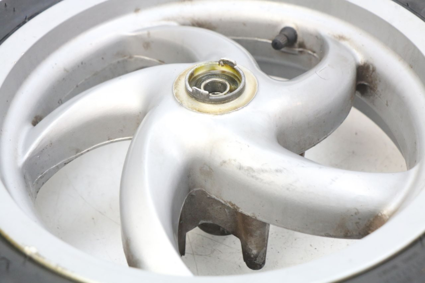 photo de CERCHIO ANTERIORE PIAGGIO FLY 100 (2006 - 2010) - Marcature e riferimenti originali