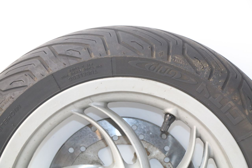 photo de CERCHIO ANTERIORE PIAGGIO FLY IE 125 (2012 - 2017) - Altra vista dell'articolo