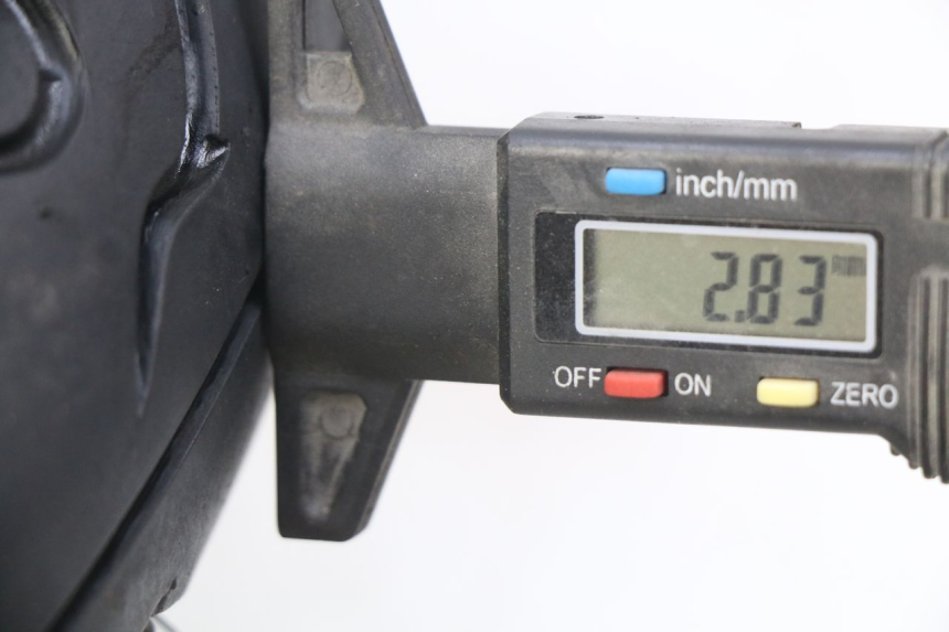 photo de CERCHIO ANTERIORE YAMAHA FZS FAZER 600 (1998 - 2001) - Dettaglio del componente