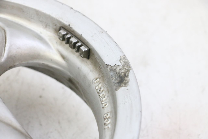 photo de CERCHIO ANTERIORE KYMCO GRAND DINK 125 (2002 - 2007) - Marcature e riferimenti originali