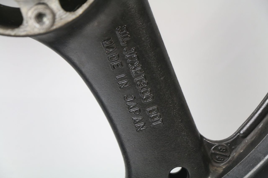 photo de CERCHIO ANTERIORE SUZUKI GSF N BANDIT 600 (1996 - 1999) - Zoom sui componenti