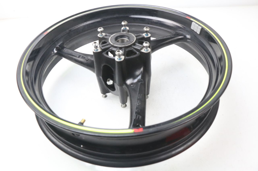 photo de CERCHIO ANTERIORE SUZUKI GSX-R GSXR K16 1000 (2012 - 2016) - Altra angolazione