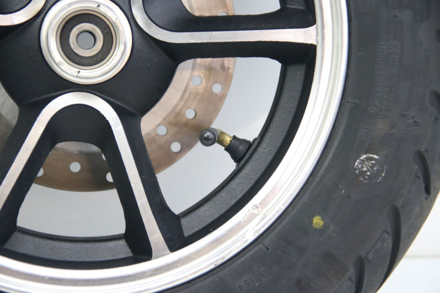 photo de CERCHIO ANTERIORE JM MOTORS GT LINE 4T 50 (2021 - 2023) - Caratteristiche distintive