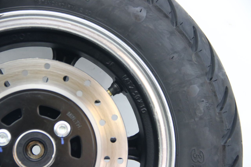 photo de CERCHIO ANTERIORE JM MOTORS GT LINE 4T 50 (2021 - 2023) - Angolazione alternativa