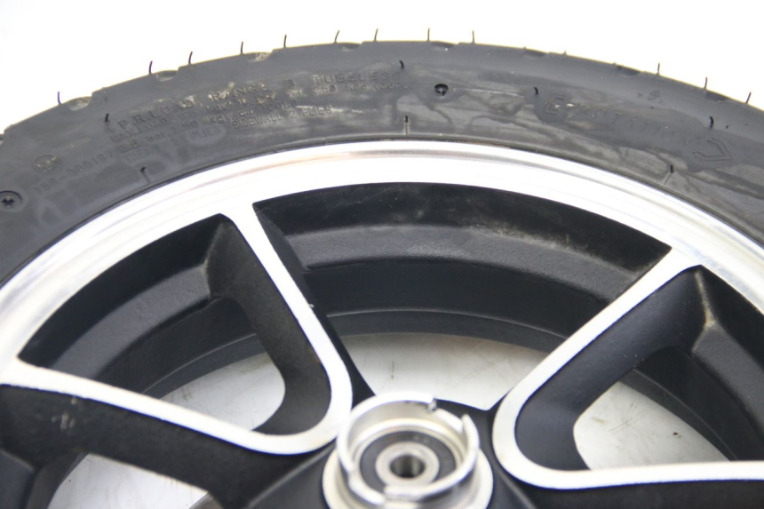 photo de CERCHIO ANTERIORE JM MOTORS GT LINE 4T 50 (2021 - 2023) - Stato della superficie e materiale