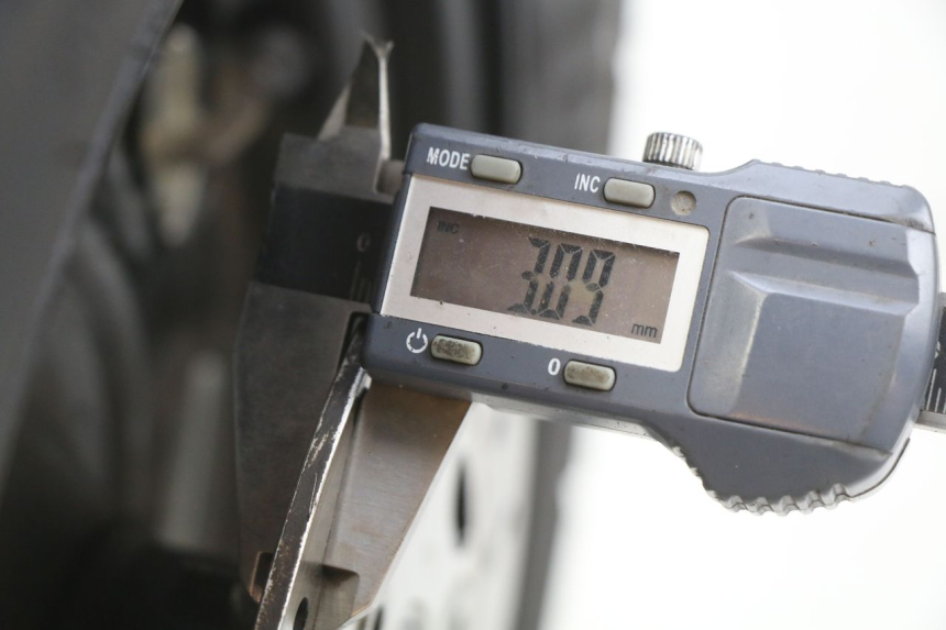 photo de CERCHIO ANTERIORE EUROCKA GTR-C 50 (2012 - 2021) - Zoom sullo stato d'uso