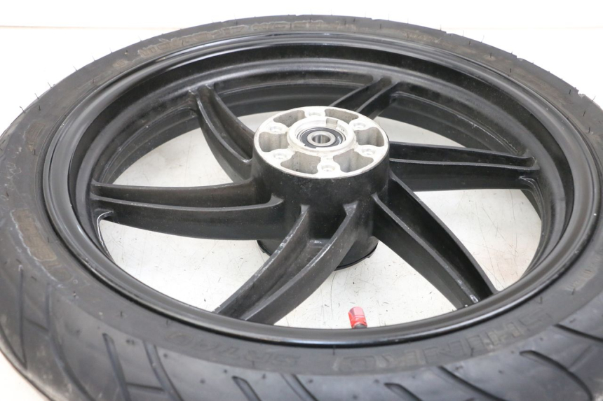 photo de CERCHIO ANTERIORE HYOSUNG GTR 125 (2006 - 2008) - Primo piano tecnico