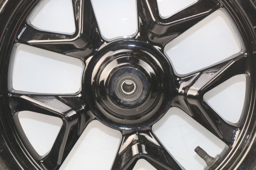 photo de CERCHIO ANTERIORE SYM GTS EFI ABS 125 (2012 - 2016) - Marcature e riferimenti originali