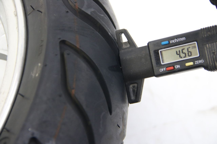 photo de CERCHIO ANTERIORE REVATTO IMPERATOR 125 (2007 - 2015) - Zoom sullo stato d'uso