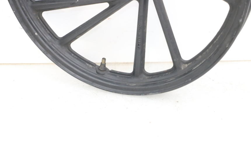 photo de CERCHIO ANTERIORE KYMCO K-PW K-PIPE 50 (2012 - 2017) - Altra angolazione