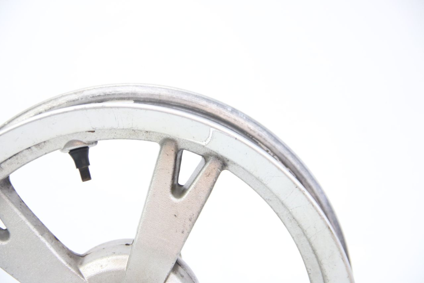 photo de CERCHIO ANTERIORE PEUGEOT KISBEE 4T 50 (2018 - 2022) - Zoom sullo stato d'uso