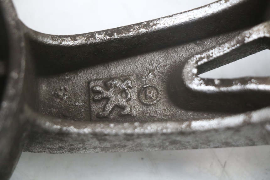 photo de CERCHIO ANTERIORE PEUGEOT KISBEE 4T 50 (2018 - 2022) - Marcature e riferimenti originali