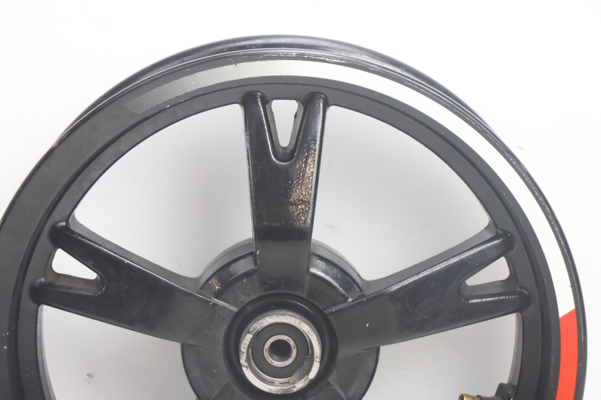 photo de CERCHIO ANTERIORE PEUGEOT KISBEE 4T 50 (2018 - 2022) - Dettaglio del componente
