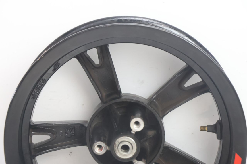 photo de CERCHIO ANTERIORE PEUGEOT KISBEE 4T 50 (2018 - 2022) - Altra vista dell'articolo
