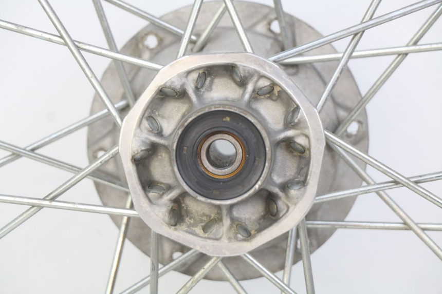 photo de CERCHIO ANTERIORE KAWASAKI KX 85 (2001 - 2013) - Angolazione alternativa