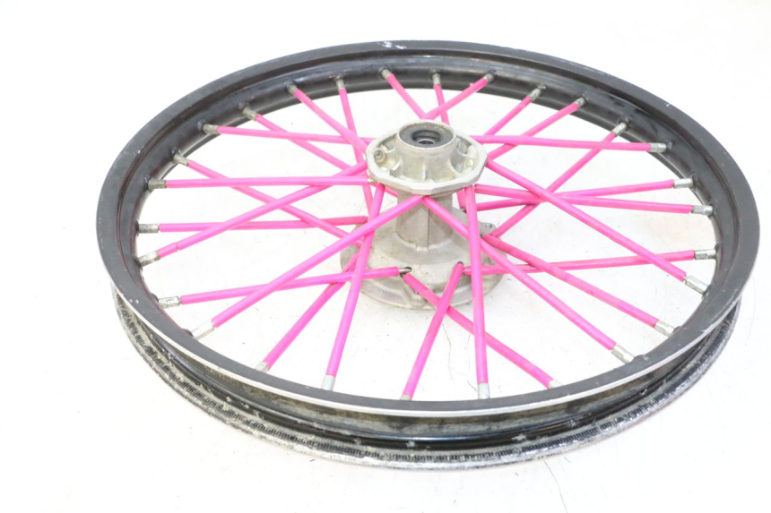 photo de CERCHIO ANTERIORE KAWASAKI KX 85 (2014 - 2021) - Stato della superficie e materiale