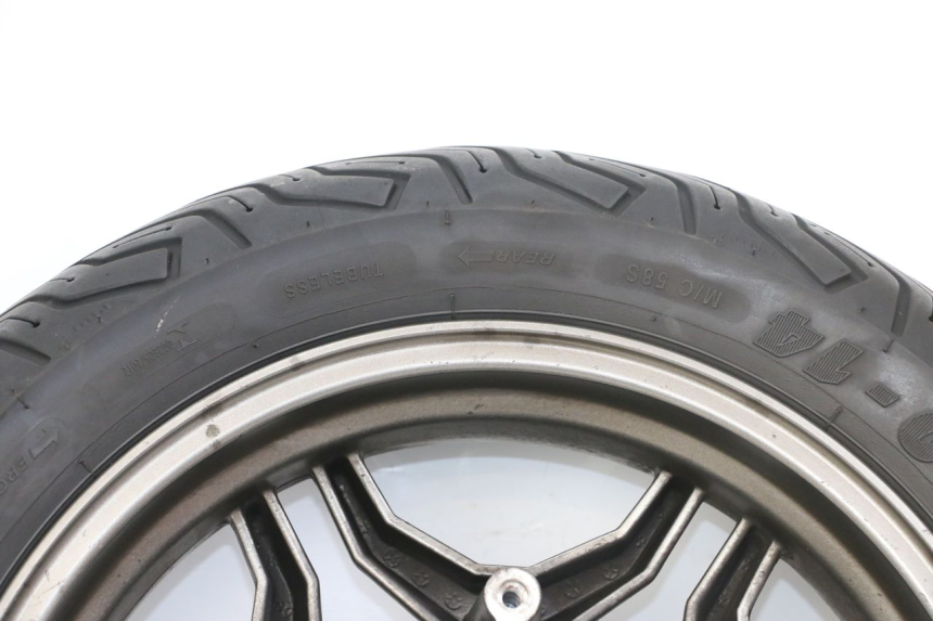 photo de CERCHIO ANTERIORE KYMCO X-TOWN XTOWN 125 (2016 - 2021) - Caratteristiche distintive