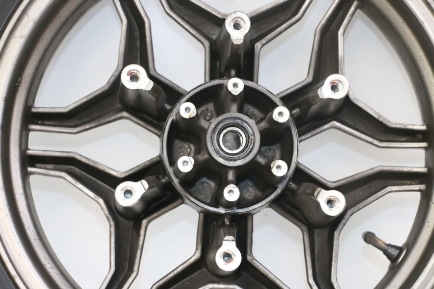 photo de CERCHIO ANTERIORE KYMCO X-TOWN XTOWN 125 (2016 - 2021) - Zoom sui componenti