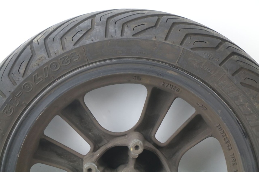 photo de CERCHIO ANTERIORE KYMCO LIKE 125 (2009 - 2016) - Stato della superficie e materiale