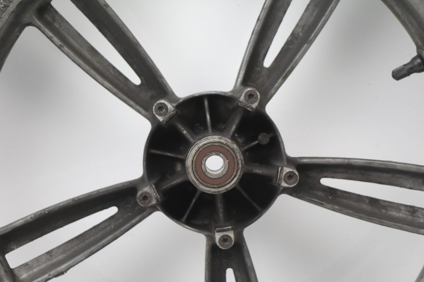 photo de CERCHIO ANTERIORE PEUGEOT LOOXOR 50 (2001 - 2004) - Altra vista dell'articolo