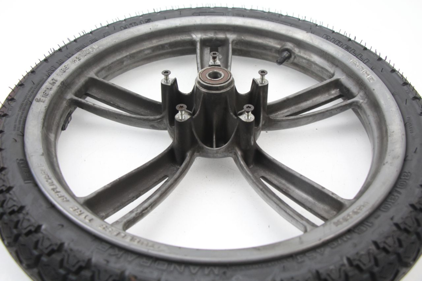 photo de CERCHIO ANTERIORE PEUGEOT LOOXOR 50 (2001 - 2004) - Zoom sullo stato d'uso