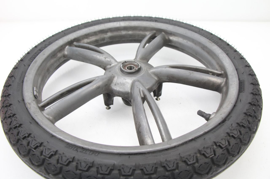 photo de CERCHIO ANTERIORE PEUGEOT LOOXOR 50 (2001 - 2004) - Primo piano tecnico