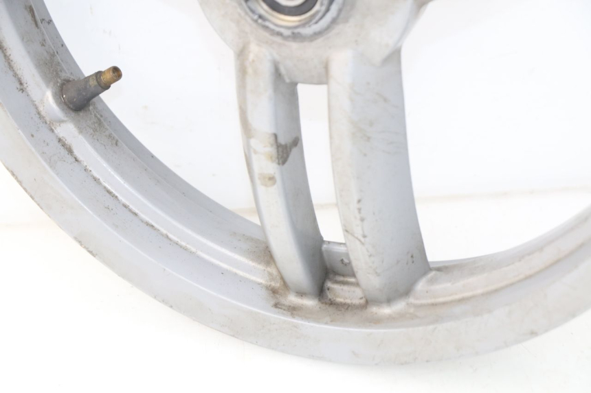 photo de CERCHIO ANTERIORE PEUGEOT LUDIX 50 (2008 - 2017) - Dettagli dei punti di fissaggio