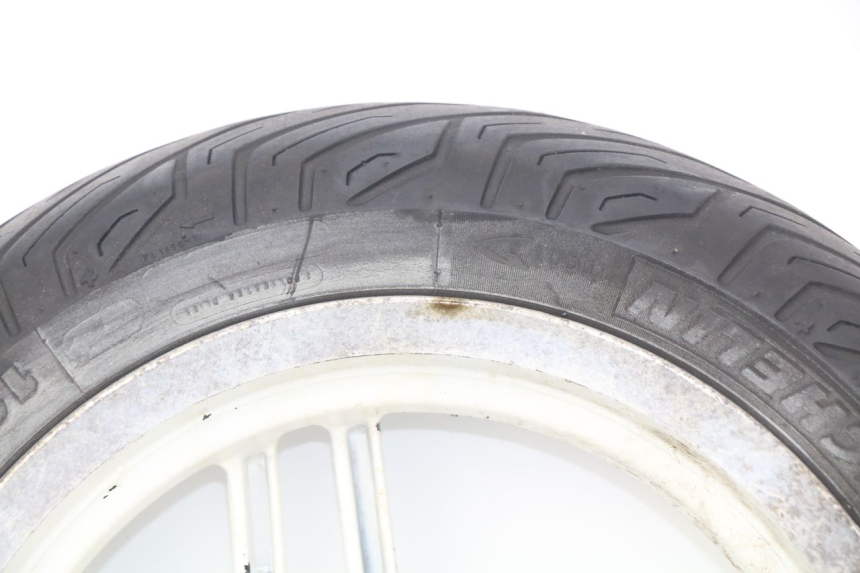 photo de CERCHIO ANTERIORE PEUGEOT LUDIX 50 (2008 - 2017) - Dettagli dei punti di fissaggio