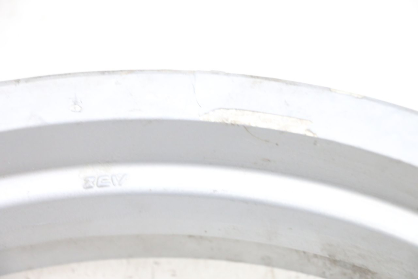 photo de CERCHIO ANTERIORE PEUGEOT LUDIX 50 (2008 - 2017) - Primo piano tecnico