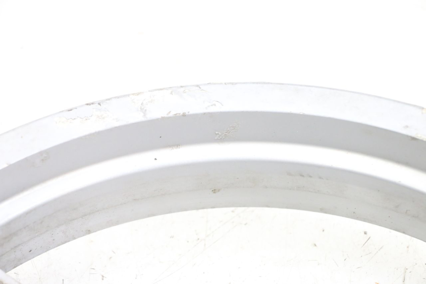 photo de CERCHIO ANTERIORE PEUGEOT LUDIX 50 (2008 - 2017) - Dettagli dei punti di fissaggio