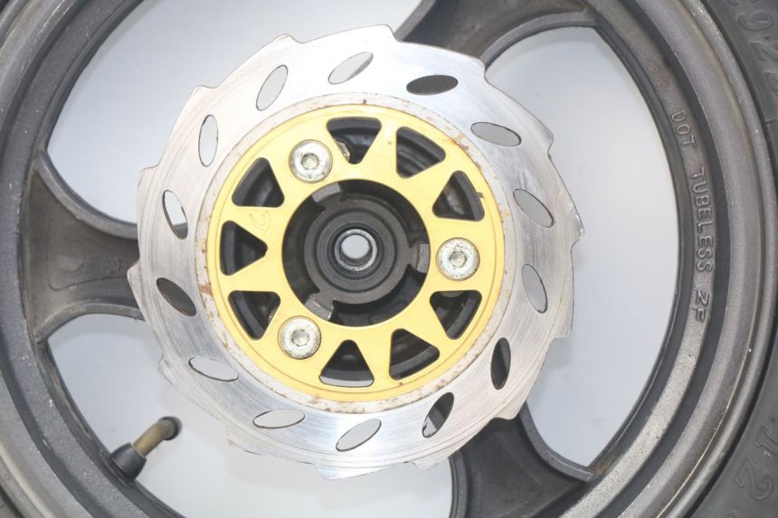 photo de CERCHIO ANTERIORE EUROCKA MATADOR 4T 50 (2010 - 2016) - Zoom sui componenti