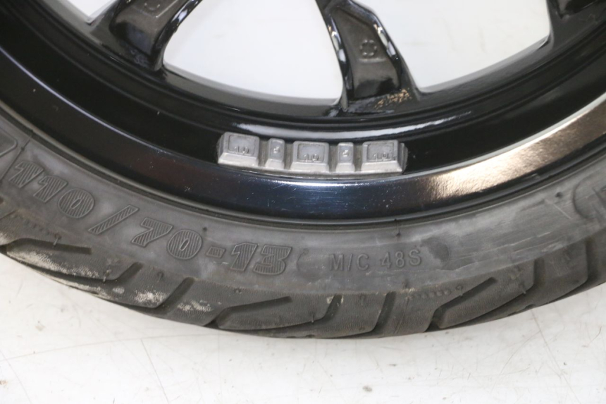 photo de CERCHIO ANTERIORE PIAGGIO MP3 HPE 310 (2024 - 2025) - Zoom sui componenti