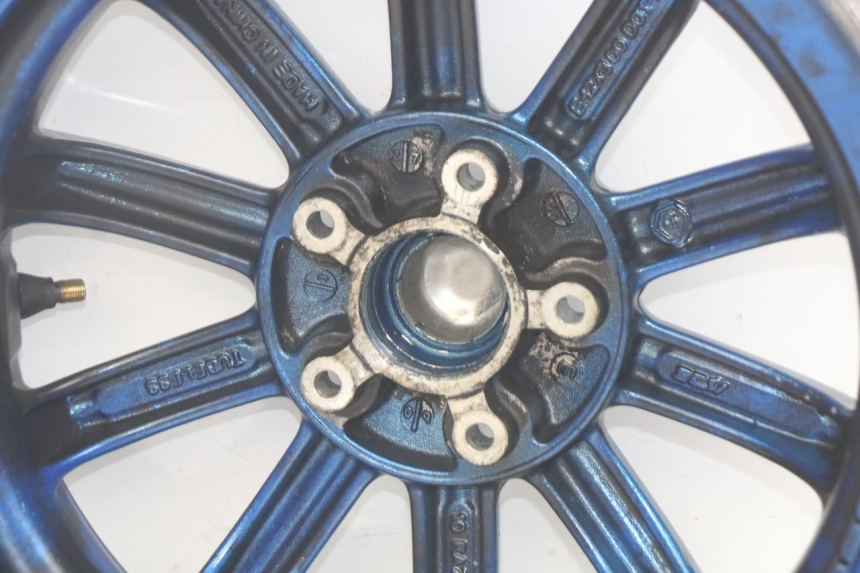 photo de CERCHIO ANTERIORE PIAGGIO MP3 LT 400 (2007 - 2012) - Primo piano tecnico