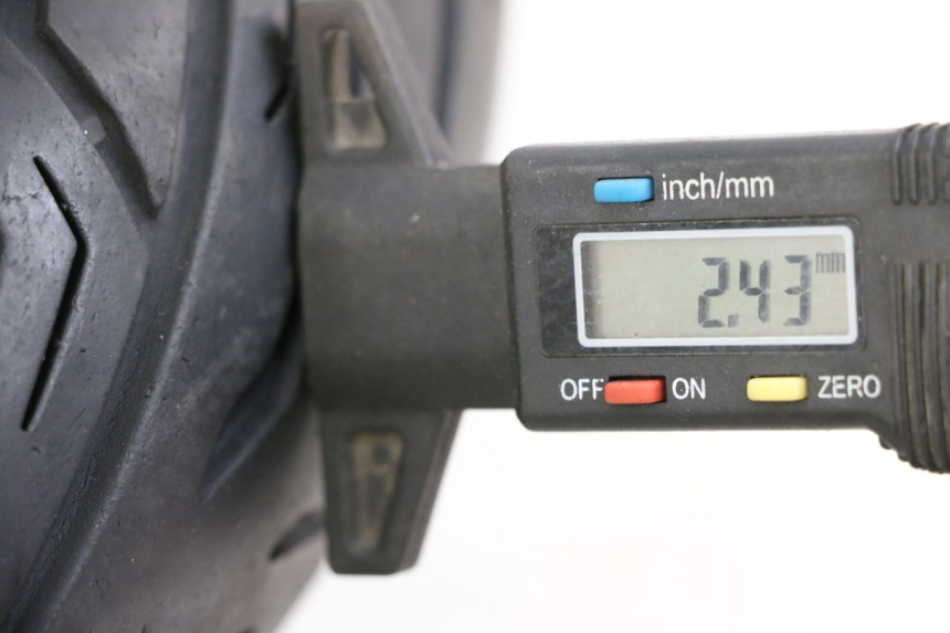 photo de CERCHIO ANTERIORE PIAGGIO MP3 LT 400 (2007 - 2012) - Dettaglio del componente