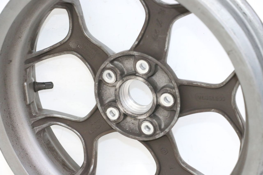 photo de CERCHIO ANTERIORE PIAGGIO MP3 500 (2014 - 2017) - Primo piano tecnico