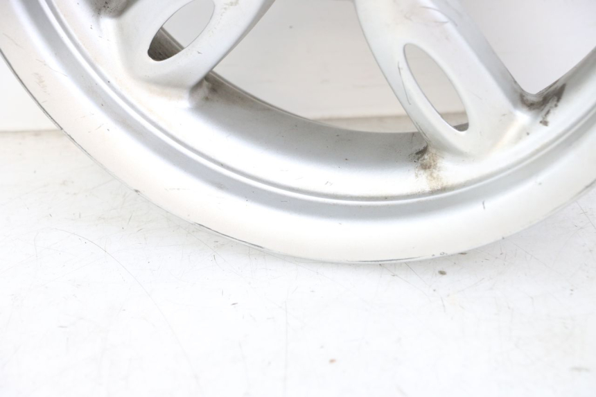 photo de CERCHIO ANTERIORE YAMAHA NEO'S NEOS 2T 50 (2007 - 2017) - Dettagli dei punti di fissaggio