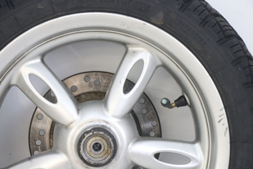 photo de CERCHIO ANTERIORE YAMAHA NEOS NEO'S 4T 50 (2008 - 2016) - Altra vista dell'articolo