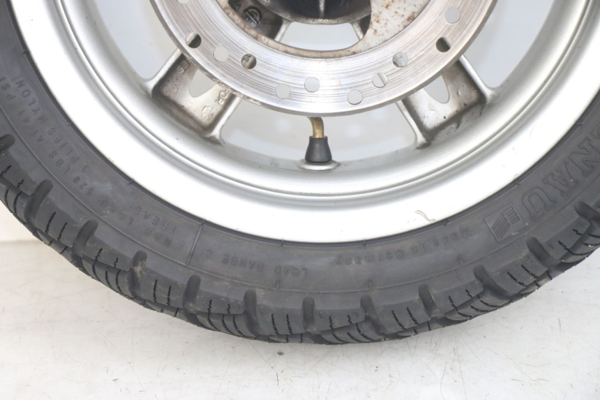 photo de CERCHIO ANTERIORE YAMAHA NEOS NEO'S 4T 50 (2008 - 2016) - Primo piano ad alta risoluzione