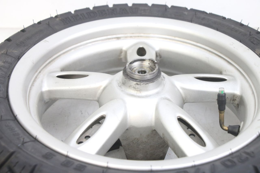 photo de CERCHIO ANTERIORE YAMAHA NEOS NEO'S 4T 50 (2008 - 2016) - Primo piano tecnico