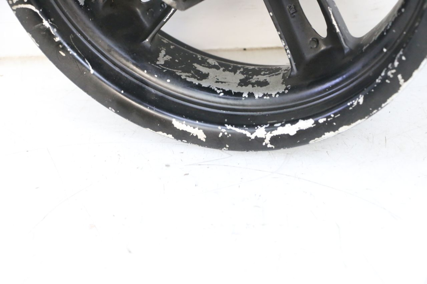 photo de CERCHIO ANTERIORE YAMAHA NEOS NEO'S 4T 50 (2008 - 2016) - Stato della superficie e materiale