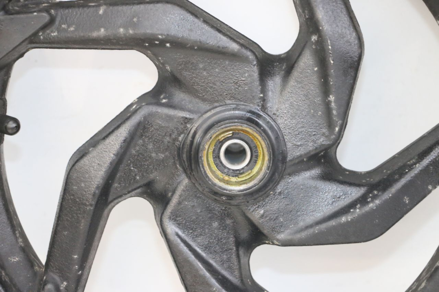 photo de CERCHIO ANTERIORE SYM ORBIT III 3 4T 50 (2018 - 2021) - Ricambio usato controllato