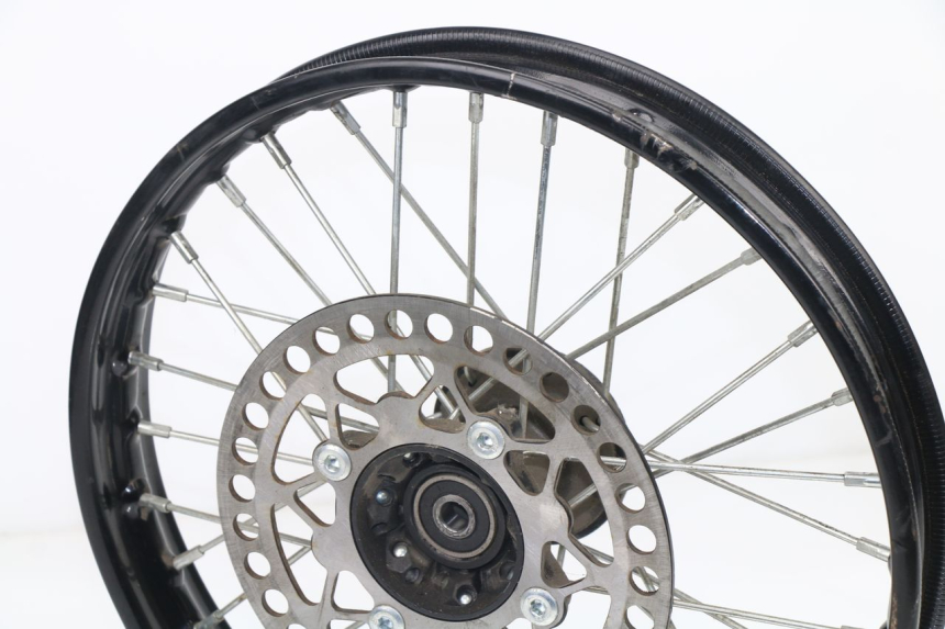 photo de CERCHIO ANTERIORE ORION DIRT BIKE 125 - Stato della superficie e materiale