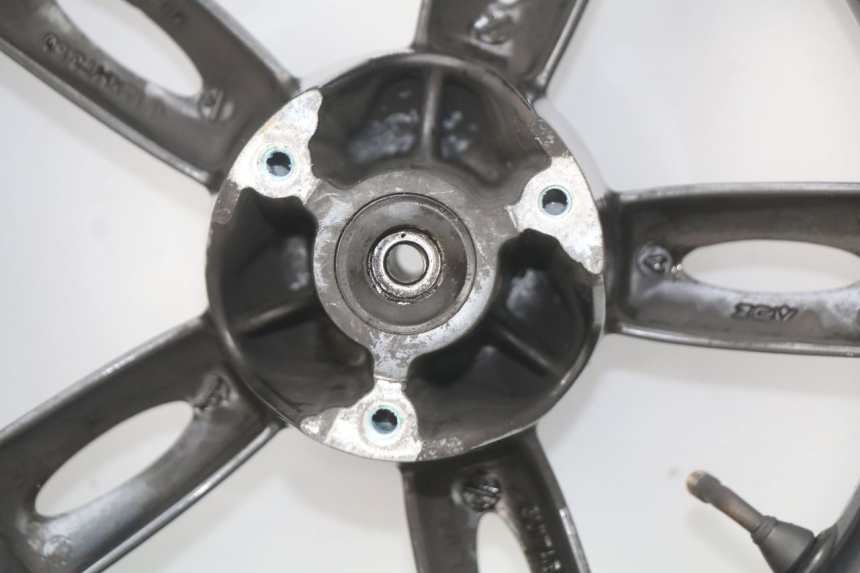 photo de CERCHIO ANTERIORE MBK OVETTO 2T 50 (2007 - 2017) - Marcature e riferimenti originali