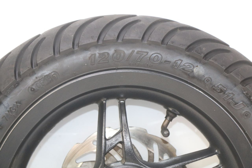 photo de CERCHIO ANTERIORE KSR PANDORA 4T 50 (2018 - 2023) - Caratteristiche distintive