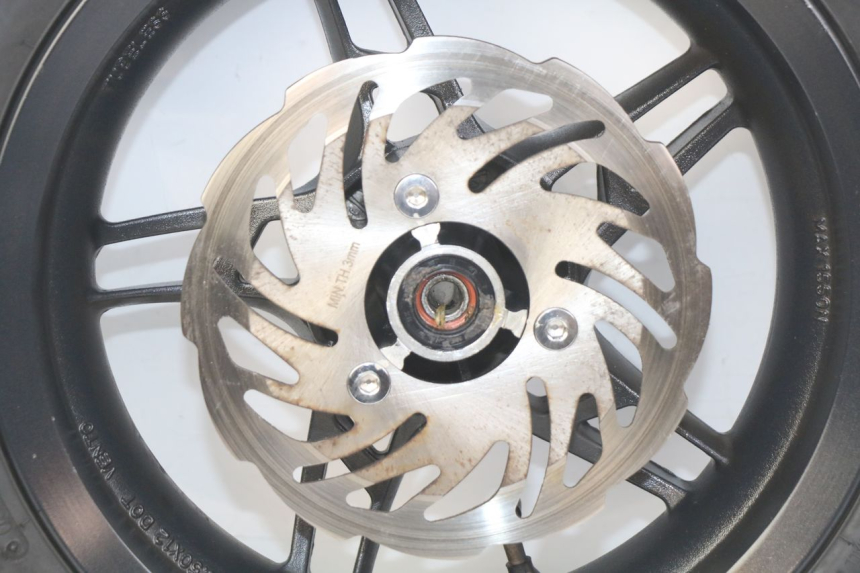 photo de CERCHIO ANTERIORE KSR PANDORA 4T 50 (2018 - 2023) - Ricambio usato controllato